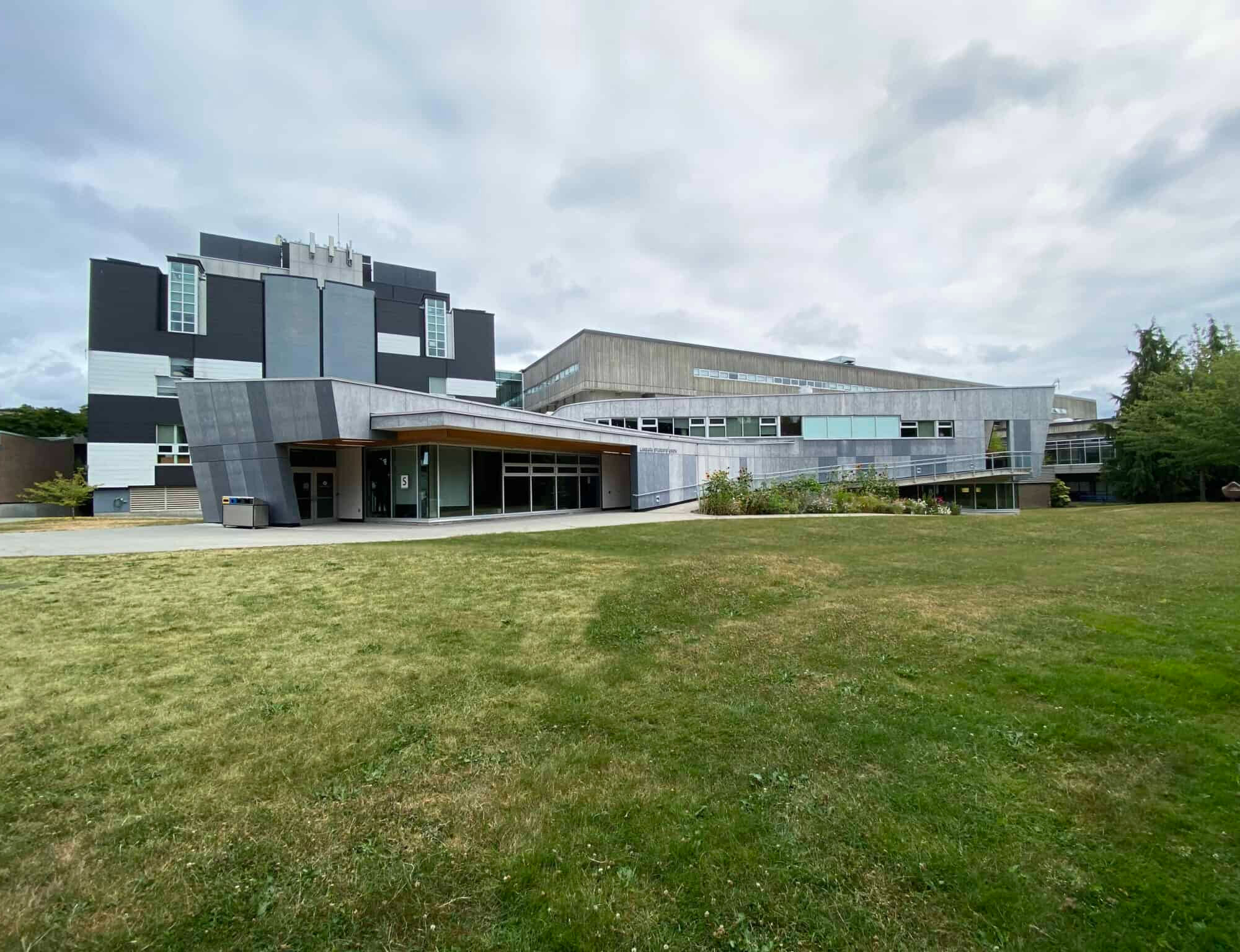 Building ‘S’ Renovation – Student Union Langara College