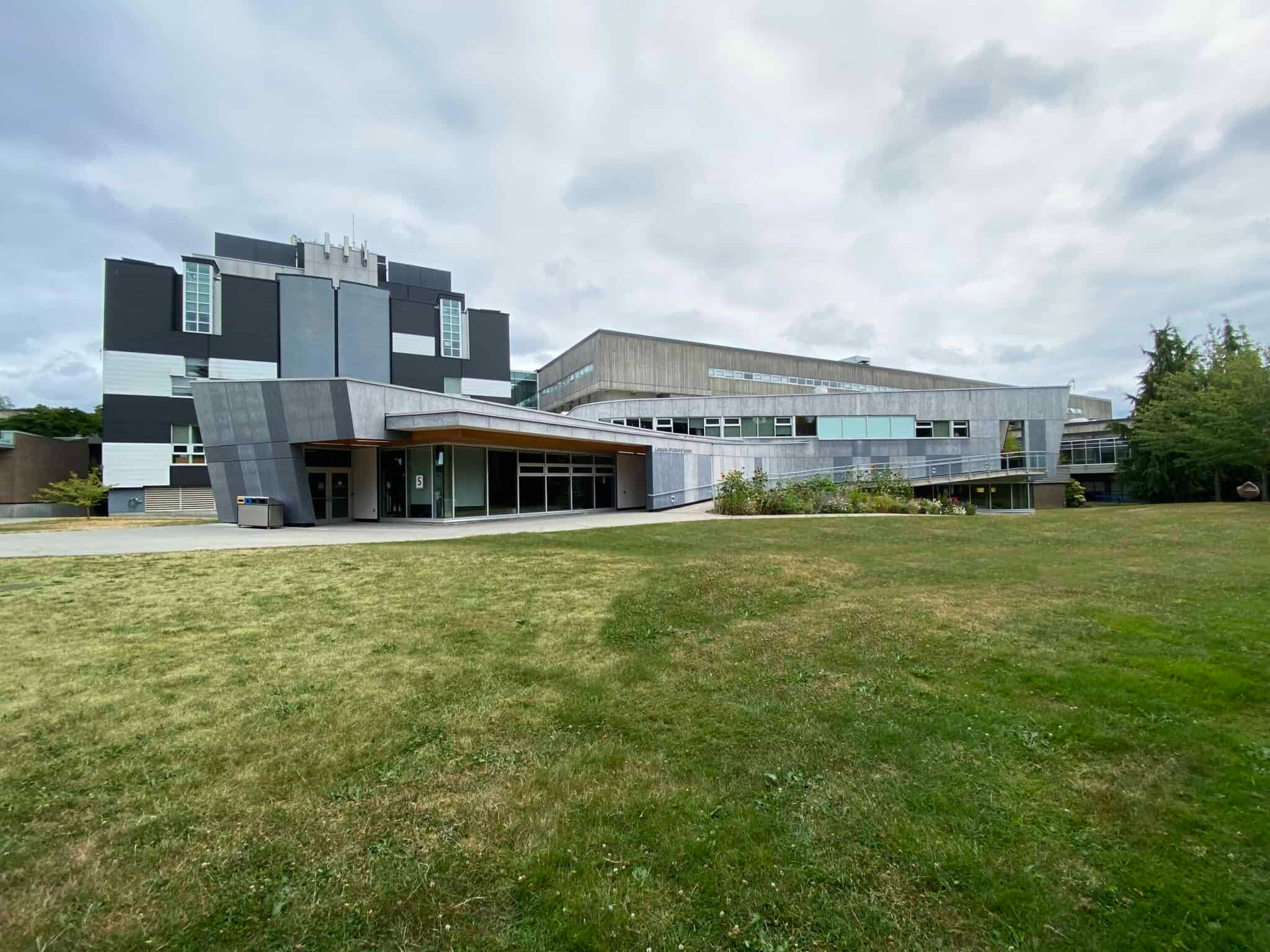 UBC Health Science Parkade